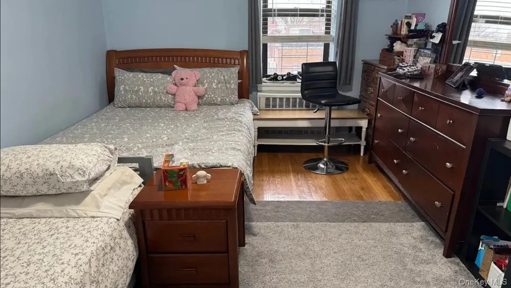 65-39 108th Street #E6 Forest Hills, NY 11375