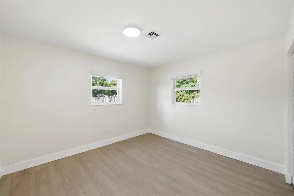 351 Wickline Boulevard Lantana, FL 33462
