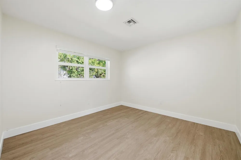 351 Wickline Boulevard Lantana, FL 33462