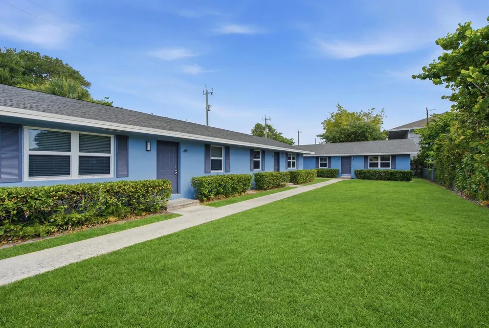 351 Wickline Boulevard Lantana, FL 33462
