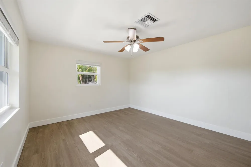 351 Wickline Boulevard Lantana, FL 33462