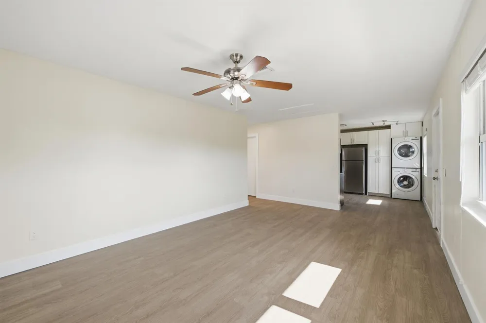 351 Wickline Boulevard Lantana, FL 33462