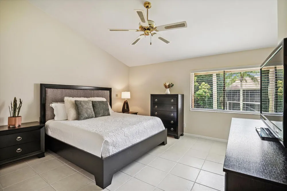 5750 Coach House Circle #G Boca Raton, FL 33486