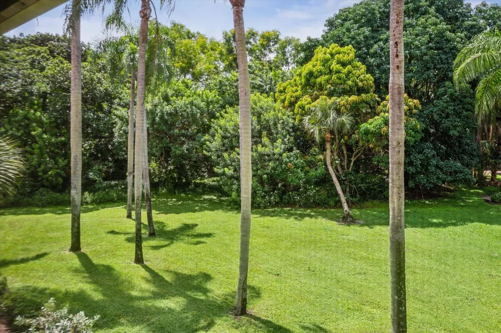 5750 Coach House Circle #G Boca Raton, FL 33486