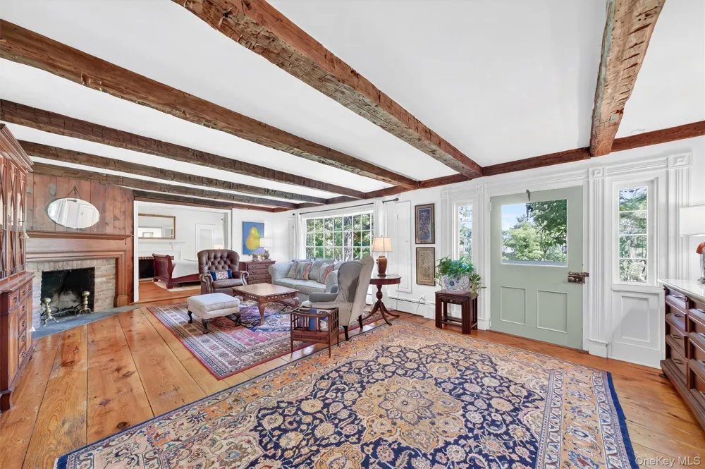 1825 Route 208 Washingtonville, NY 10992