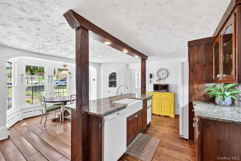 1825 Route 208 Washingtonville, NY 10992