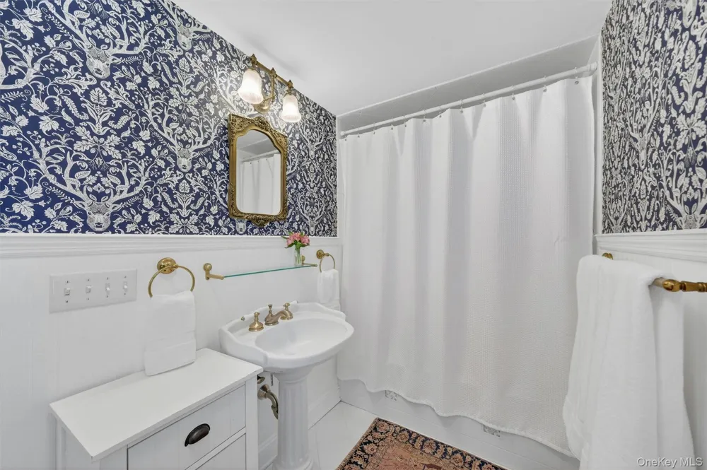 1825 Route 208 Washingtonville, NY 10992