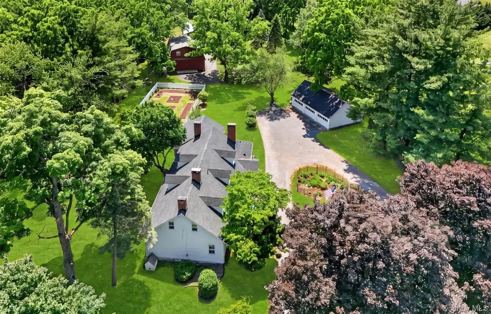 1825 Route 208 Washingtonville, NY 10992