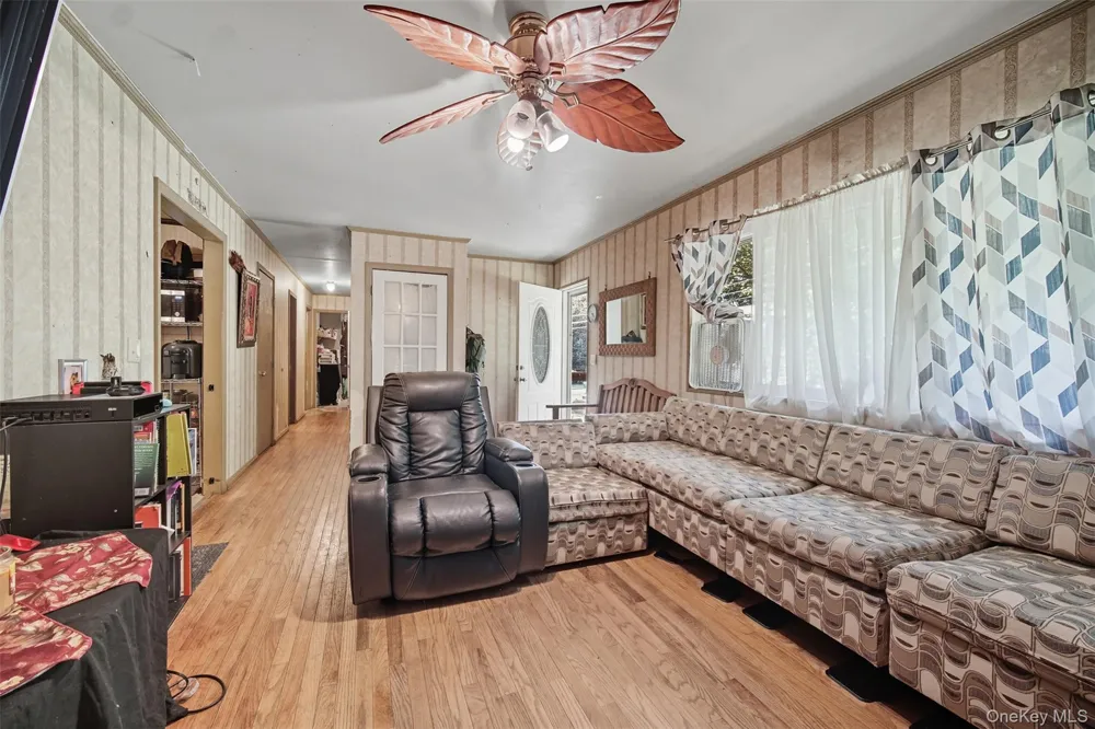 30 Fords Lane Southampton, NY 11968
