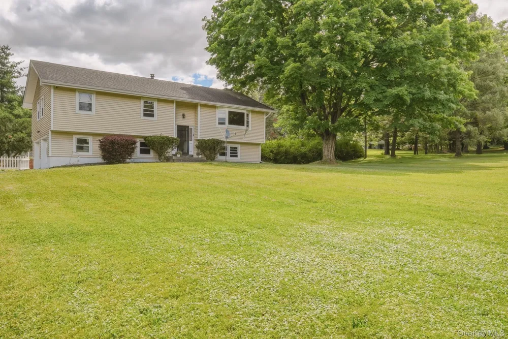 4 Hunt Drive Call Listing Agent, NY 10921