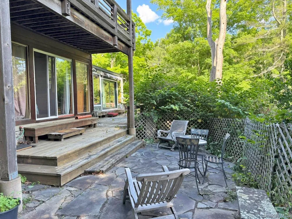 11 Nordic Drive Woodstock, NY 12498