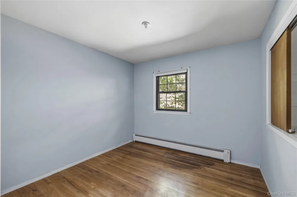 9 Adams Lane Suffern, NY 10901