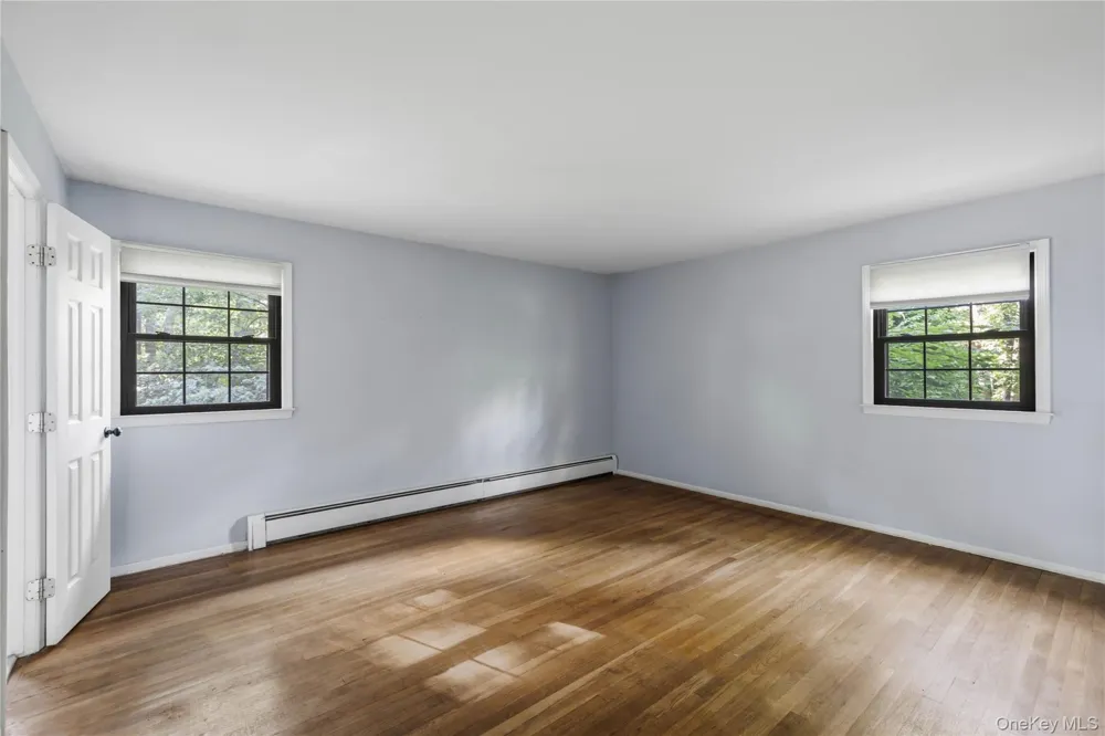 9 Adams Lane Suffern, NY 10901