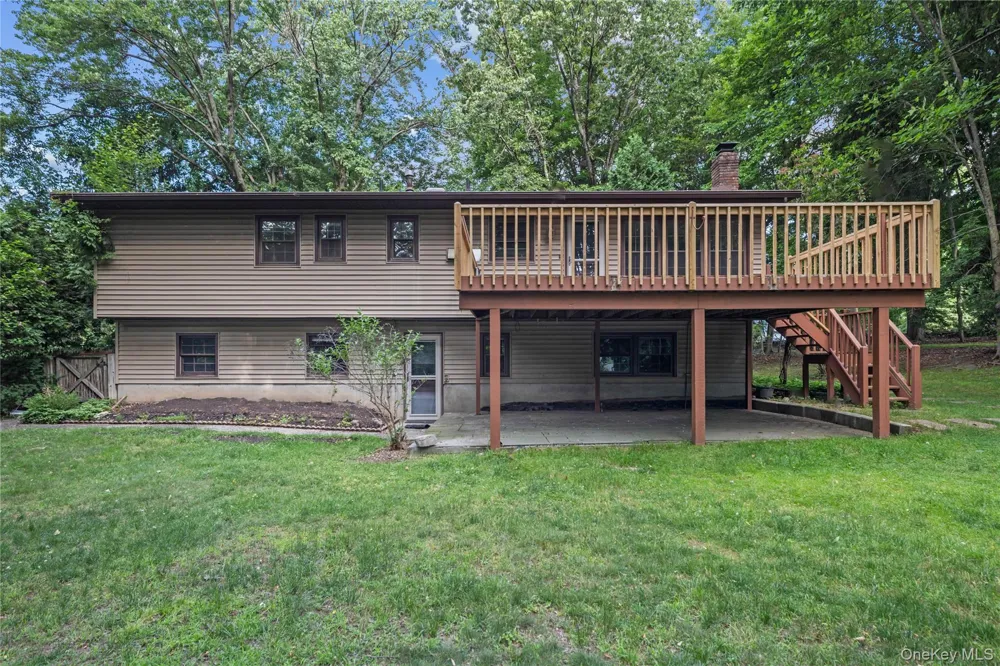 9 Adams Lane Suffern, NY 10901