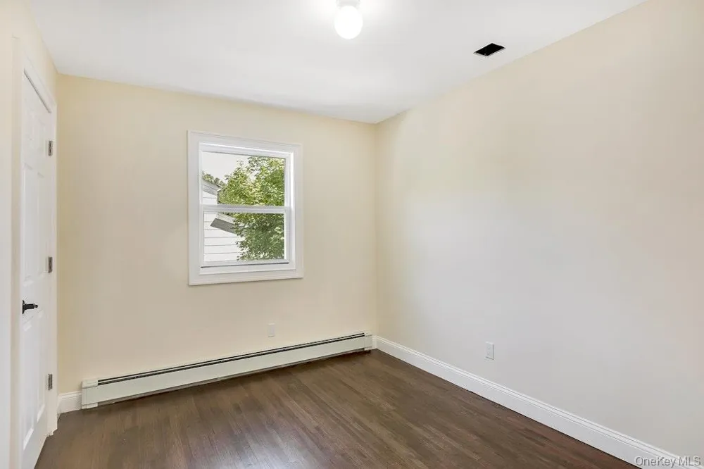 3 Barkley Lane Nesconset, NY 11767