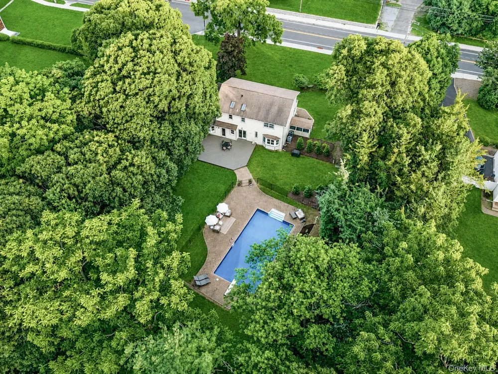 93 Country Road Shoreham, NY 11786