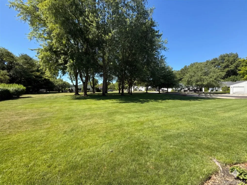 173 Knolls Drive #173 Stony Brook, NY 11790