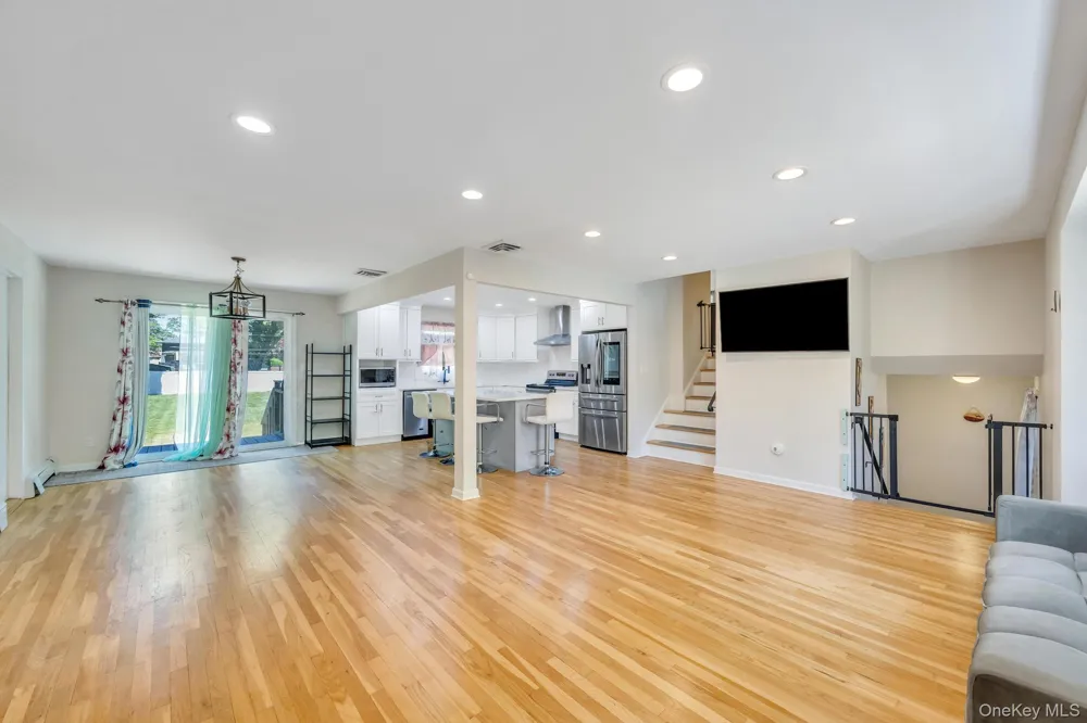 99 Burr Road East Northport, NY 11731