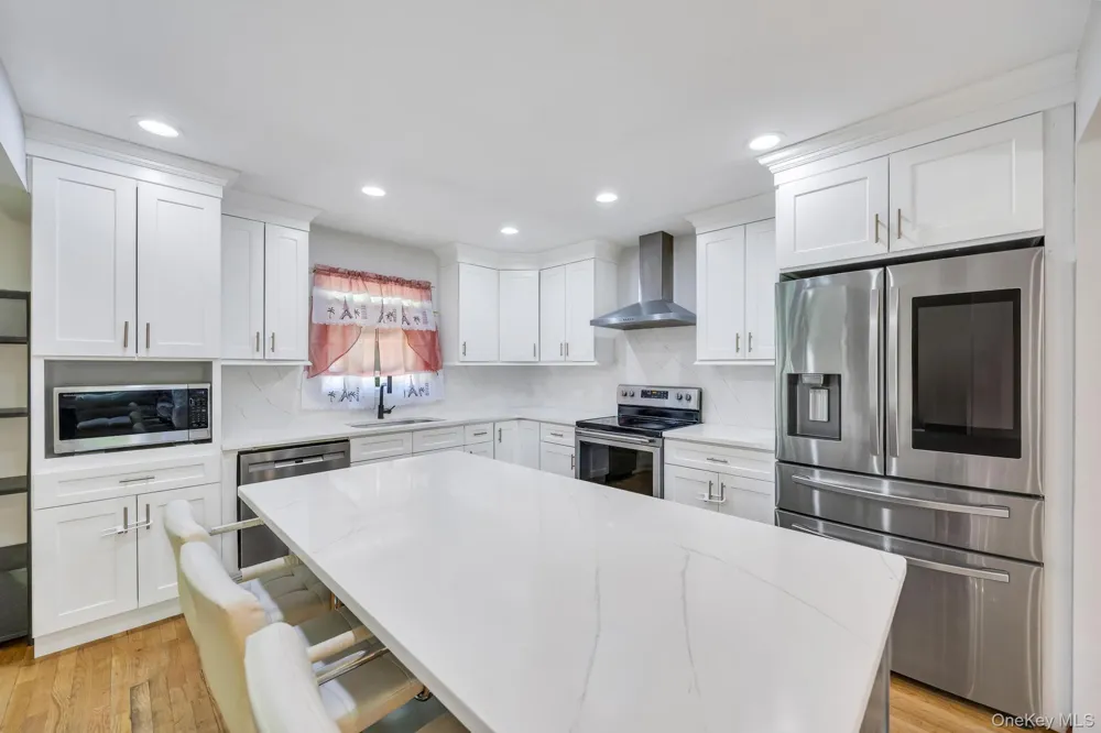 99 Burr Road East Northport, NY 11731