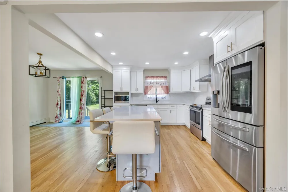 99 Burr Road East Northport, NY 11731