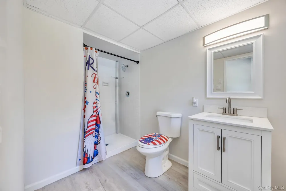 99 Burr Road East Northport, NY 11731