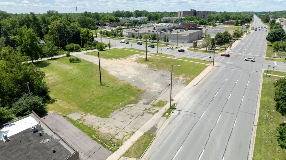 27377 Michigan Avenue Inkster, MI 48141