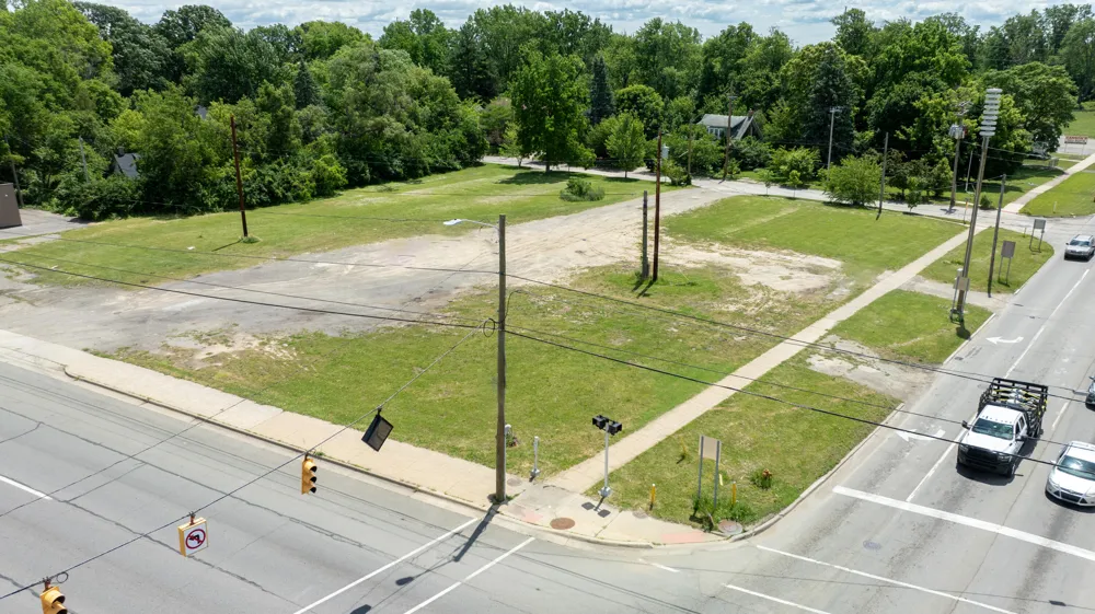 27377 Michigan Avenue Inkster, MI 48141