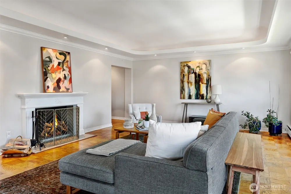 1400 Hubbell Place #PH110 Seattle, WA 98101