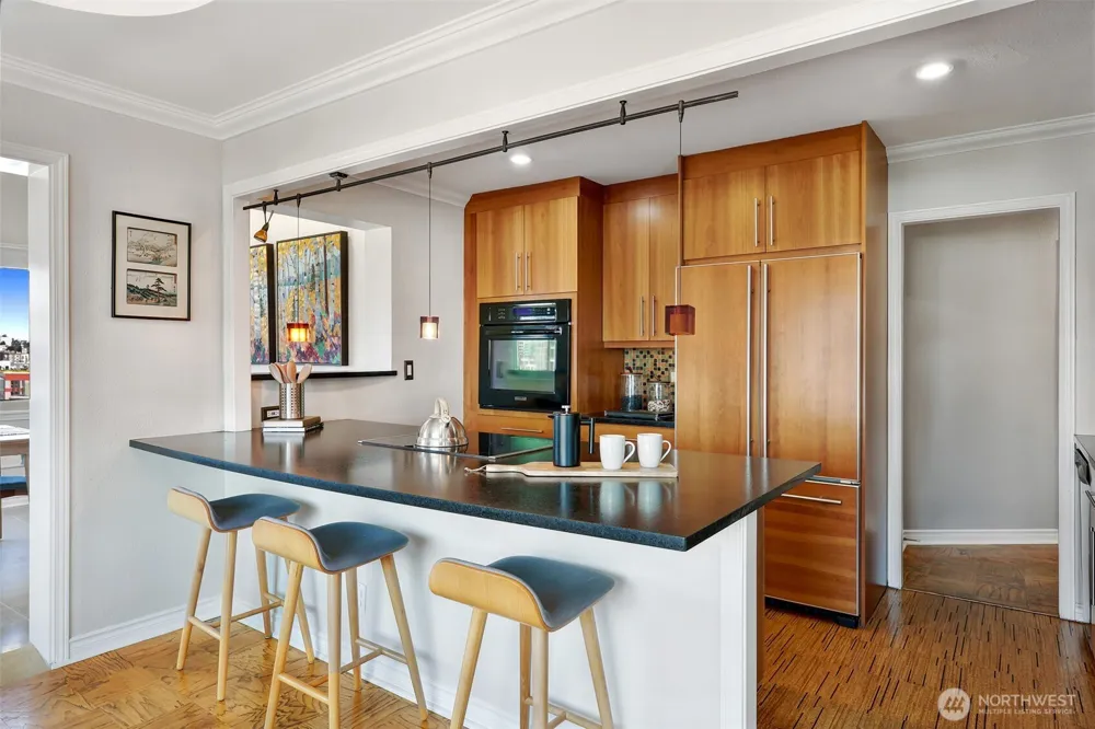 1400 Hubbell Place #PH110 Seattle, WA 98101