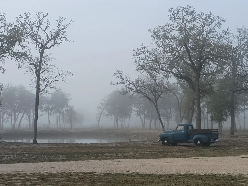 226 Stolle Lane Flatonia, TX 78941