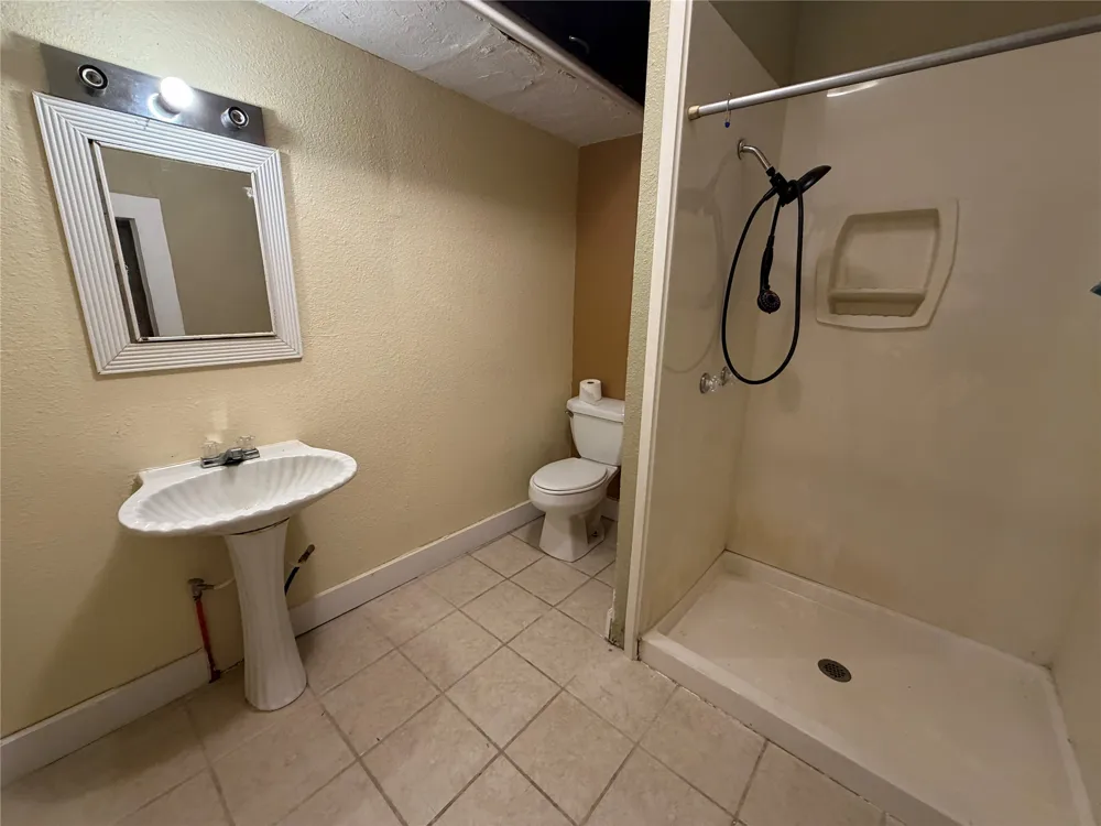 407 S Lamar Street Eastland, TX 76448