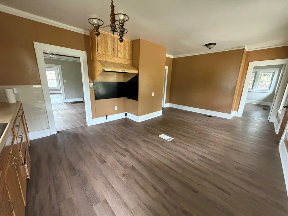 407 S Lamar Street Eastland, TX 76448