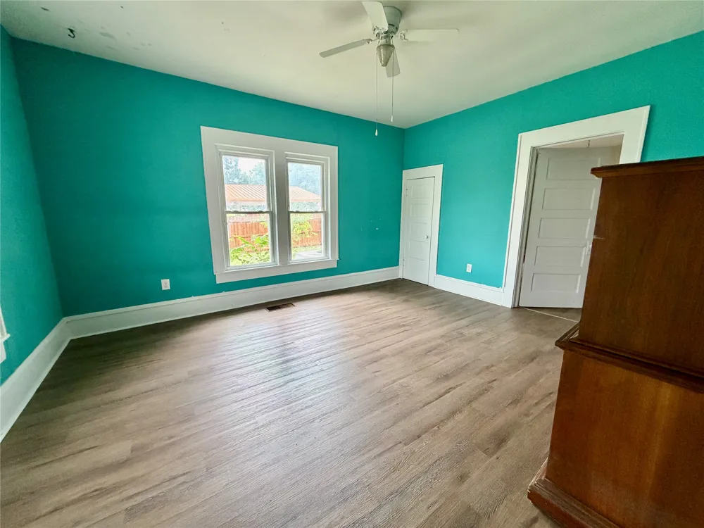 407 S Lamar Street Eastland, TX 76448