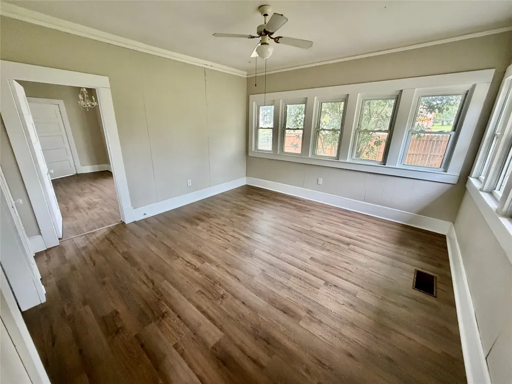 407 S Lamar Street Eastland, TX 76448