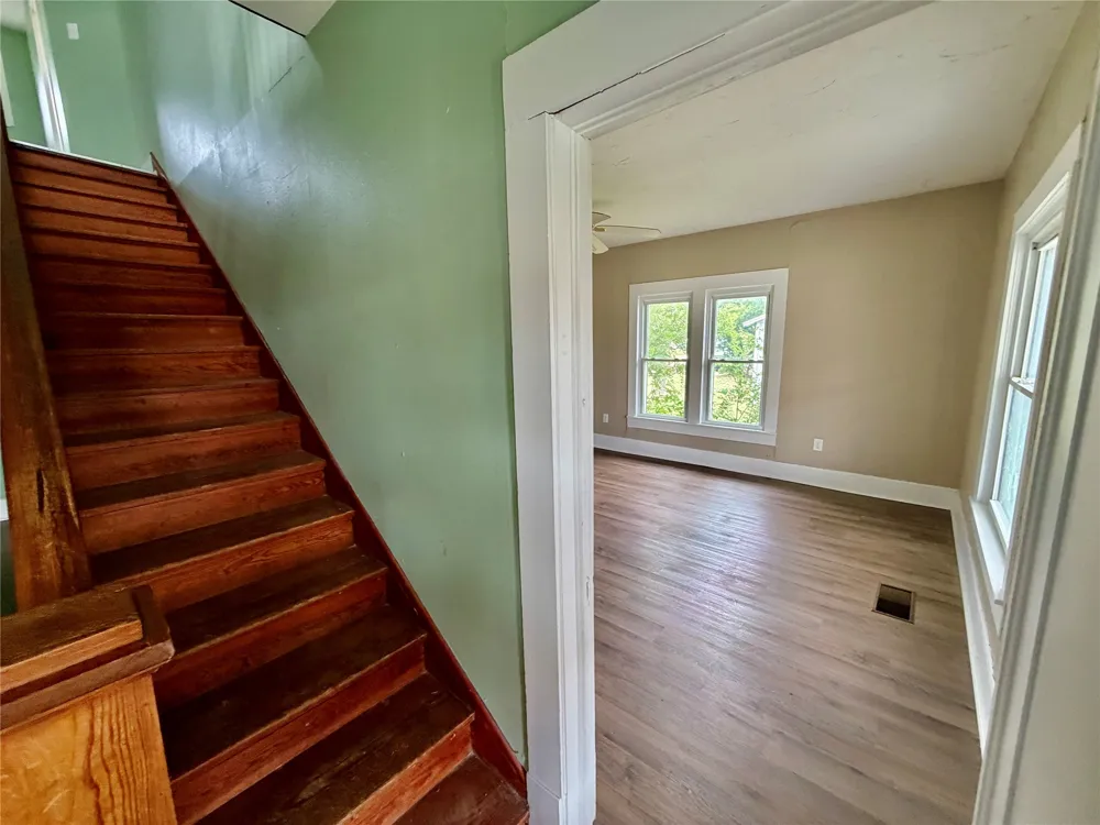 407 S Lamar Street Eastland, TX 76448