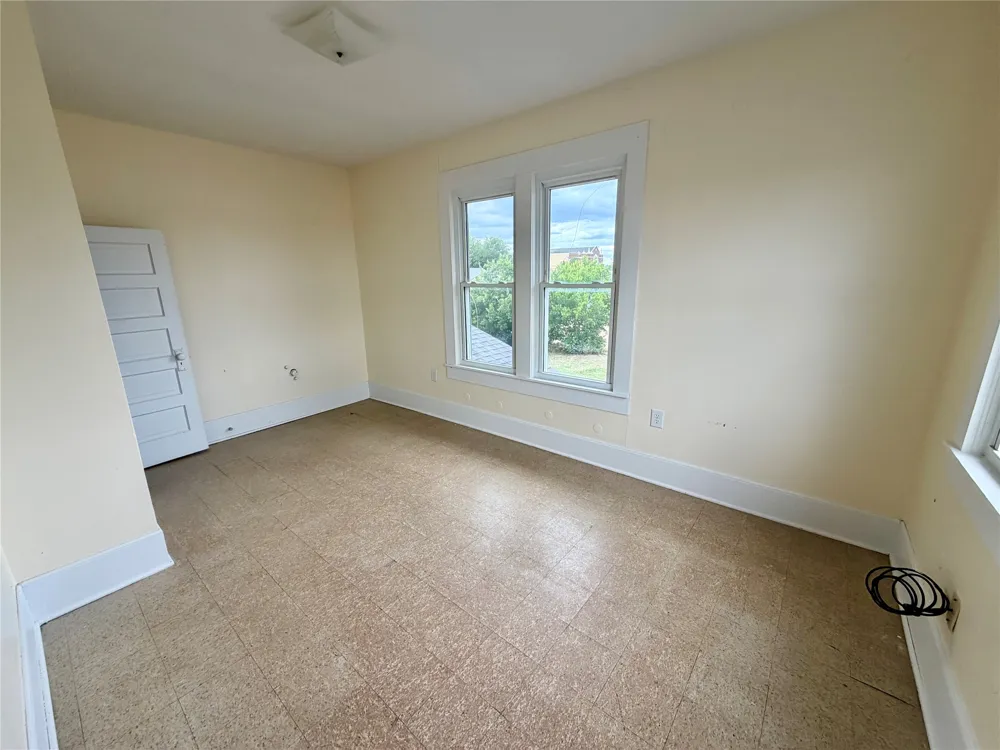 407 S Lamar Street Eastland, TX 76448