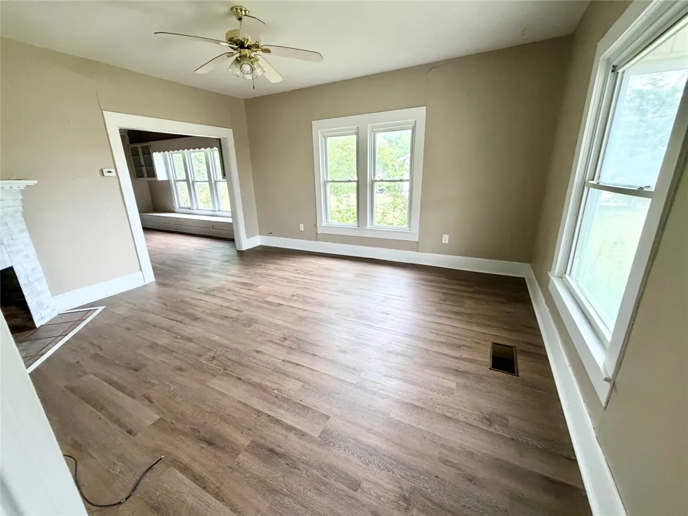 407 S Lamar Street Eastland, TX 76448