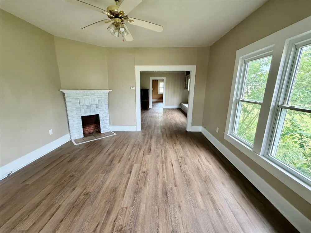 407 S Lamar Street Eastland, TX 76448