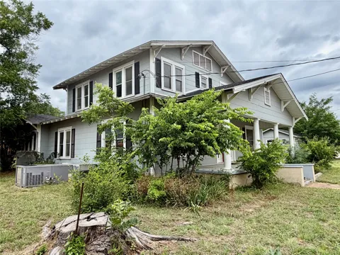 407 S Lamar Street