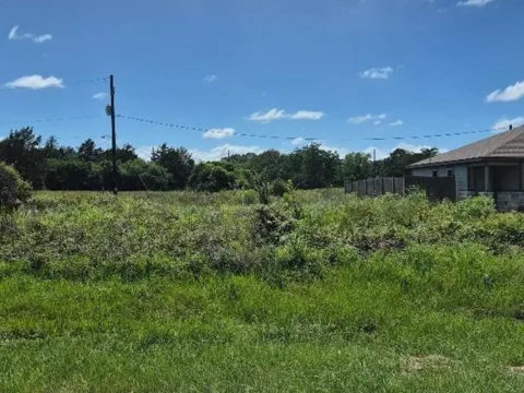 10 Cemetery Road