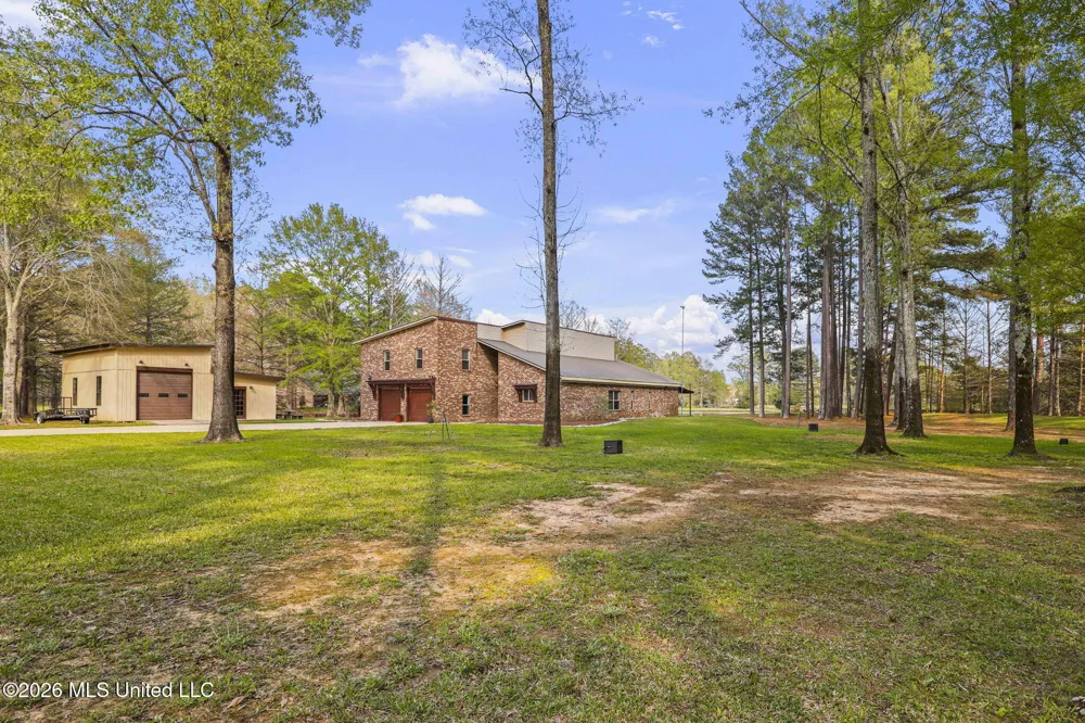 185 W Neal Road Florence, MS 39073