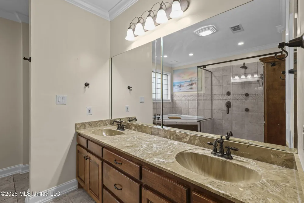 185 W Neal Road Florence, MS 39073