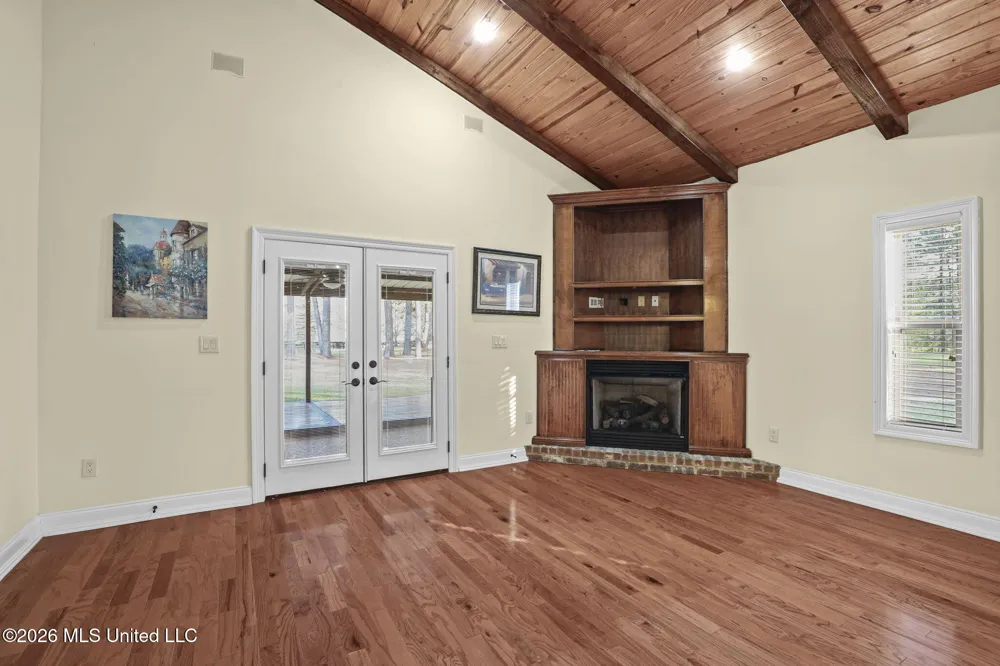185 W Neal Road Florence, MS 39073