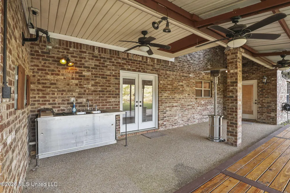 185 W Neal Road Florence, MS 39073