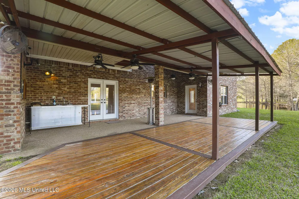 185 W Neal Road Florence, MS 39073