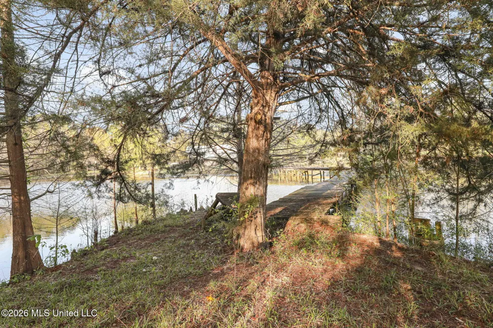 185 W Neal Road Florence, MS 39073