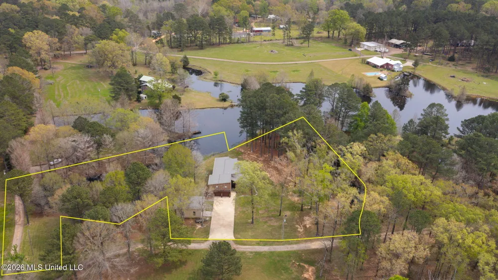 185 W Neal Road Florence, MS 39073