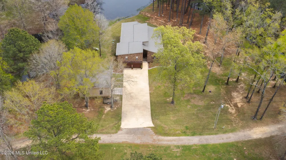185 W Neal Road Florence, MS 39073