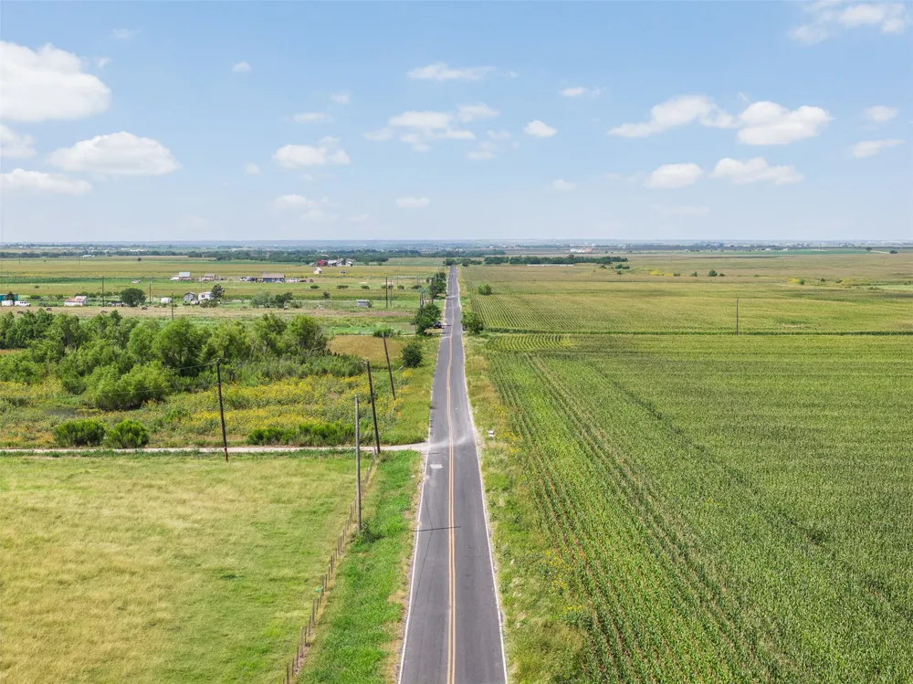 18108 Werchan Lane Coupland, TX 78615