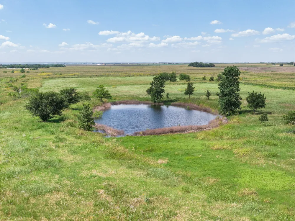 18108 Werchan Lane Coupland, TX 78615